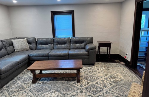 Orrtanna House | Quiet and secluded, Civil War-era log farmhouse near Historic Gettysburg for 8