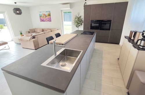 Trans-en-Provence Villa | Quiet and spacious 208 m² villa with swimming pool & air conditioning