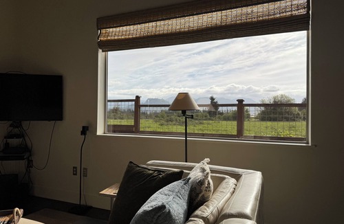 Central Oregon House | Quiet and Unique Home in North Gilham Neighborhood 5 miles from Autzen Stadium