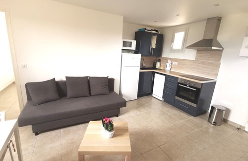 Tanneron Apartment | Quiet apartment with exceptional view