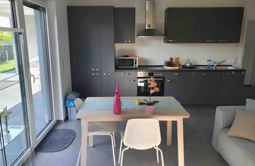 Brechen Apartment | Quiet apartment with terrace