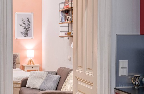 Matzleinsdorf Apartment | Quiet Apt. Top Central Location