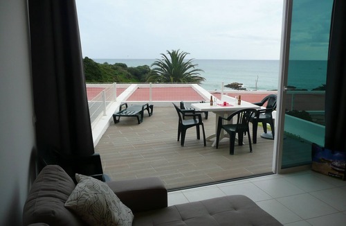 Areias de Sao Joao Apartment | QUIET BEACH 5 METRES