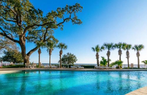 Gulfport House | Quiet Beachview End Unit in Legacy Tower 2 -309 - 3 bedroom 3 bath condo
