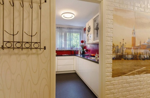 Lankwitz Apartment | Quiet Berlin-Steglitz Apartment with Shared Garden, Balcony & Wi-Fi