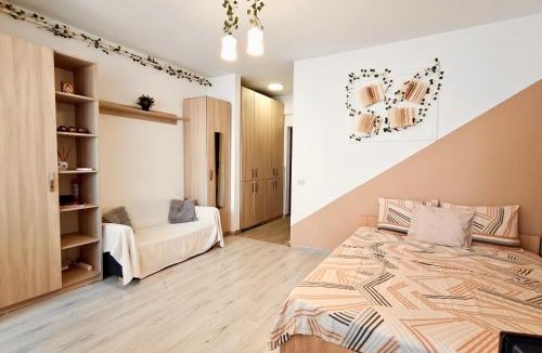 Dudu Apartment | Quiet & Bright Studio - Available Monthly