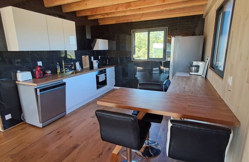 Beauregard-de-Terrasson Ski Chalet | Quiet cottage in Périgord Noir with heated pool in winter