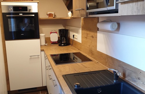 Gebersdorf Apartment | Quiet, central location, forest area, family friendly