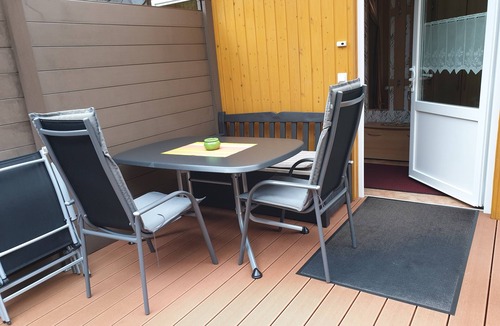 Gebersdorf Apartment | Quiet, central location, forest area, family friendly