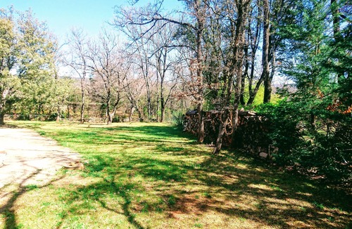Saint-Saturnin-les-Apt Apartment | Quiet - Charming - Atypical - View Luberon - Parc Naturel du Luberon - GR97