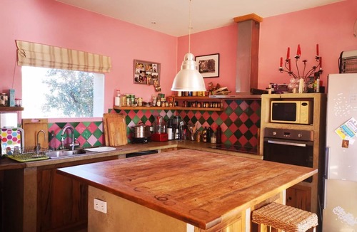 Sarrians Villa | Quiet, charming farmhouse with large swimming pool and Mont Ventoux view Ideal for families