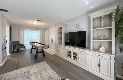 Trailer Estates House | Quiet Charming House w/Heated Pool & Spa