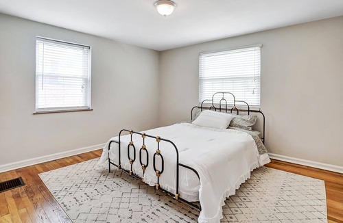 Cincinnati Apartment | Quiet Cincinnati Home Near Hospitals, Zoo and Universities