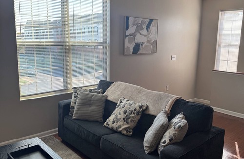 Frankfort Apartment | Quiet Comfortable 1BR/1BA in Frankfort, Kentucky