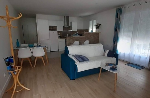 Arvert House | Quiet, comfortable rental in the Royannais countryside
