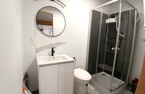 Paroisse Le Finage Apartment | Quiet, comfortable studio in the countryside.
