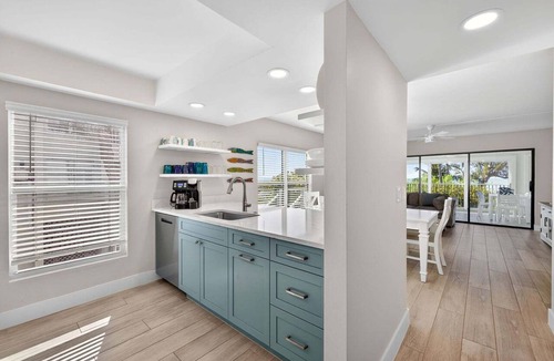 Murex Lakes Condo | Quiet Complex on West Gulf Drive - Blue Gulf 101