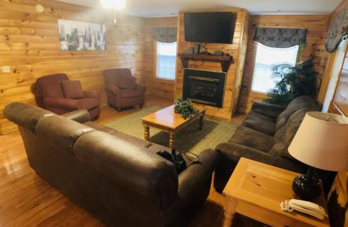 Pigeon Forge Apartment | Quiet Condo with Retreat Atmosphere