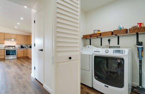 Sparks Cottage | Quiet & Convenient Sparks Retreat Near I-80 & Reno