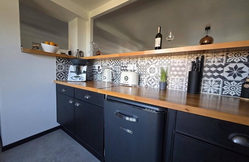 Sainte-Therence Cottage | Quiet cottage with indoor pool, Wi-Fi, and pets allowed