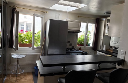 Arts-et-Metiers Apartment | Quiet duplex in the center of Paris