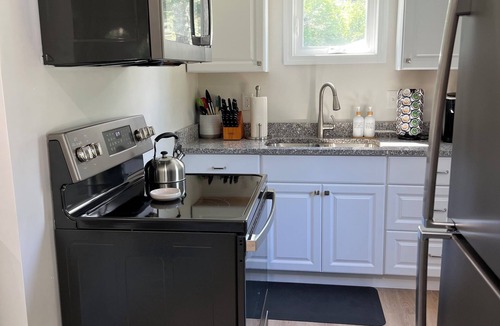 Deer Isle Cottage | Quiet, family friendly cottage