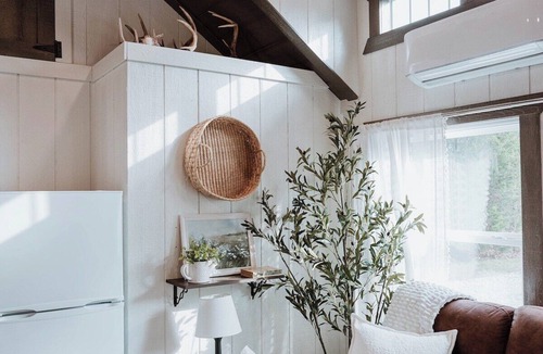 Salem House | Quiet Forest Hideaway Near Fredericksburg