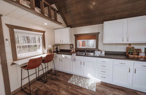 Salem House | Quiet Forest Hideaway Near Fredericksburg