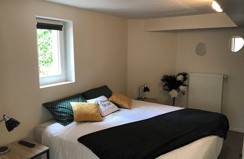 Saint-Martin-Belle-Roche Cabin | Quiet cottage with garden, parking. everything you need to relax!