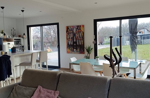 Saint-Vincent-de-Mercuze House | Quiet house 20 minutes from the slopes with Jacuzzi