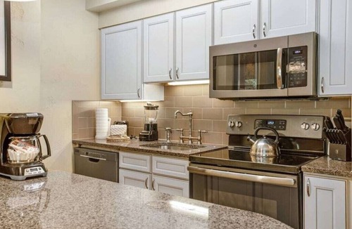 Highland Meadows Apartment | Quiet, fully equipped 1 bd 2 bath apartment retreat to Vail on Gore Creek
