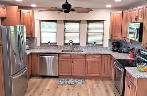 Williston House | Quiet Getaway in Horse Country-West House-Close to Ocala/Gainesville, Pets Ok!