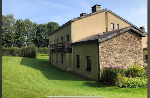 Gros-Fays Apartment | Quiet gîte between hills and forest. Sauna and pets welcome.
