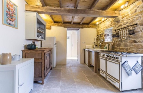 Saint-Pierre-Eglise House | Quiet gîte in an old farmhouse between sea and countryside