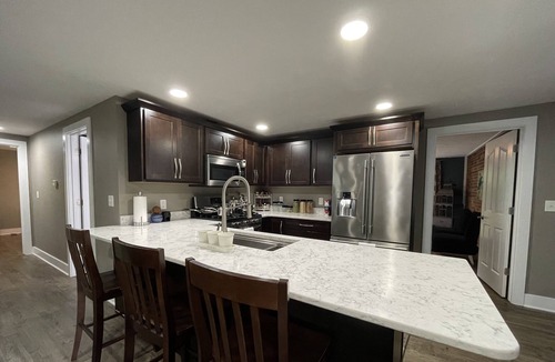 Northview House | Quiet GrandRapids Home Near lake. 8miles from downtown.