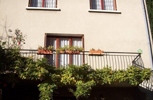 Moretel-de-Mailles House | Quiet hamlet house for nature lovers, hiking, skiing, cycling