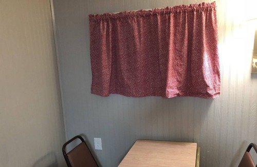 Canistota Apartment | Quiet Kitchenette Studio Minutes From Lake Vermilion & Near I-90! (Studio #1)