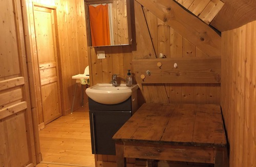 Le Chambon-sur-Lignon House | QUIET LITTLE HOUSE WITH MAGNIFICENT VIEW!