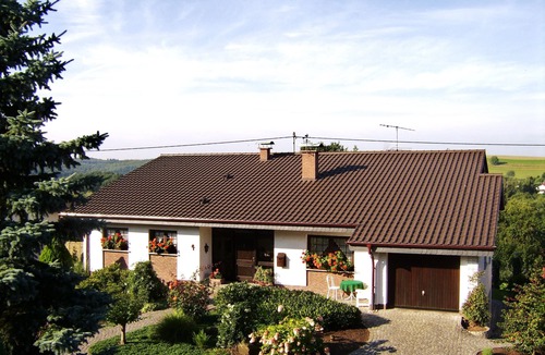 Bergweiler Apartment | Quiet, located on the edge of the city & forest 4 star vacation apartment
