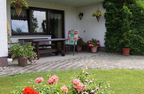 Bergweiler Apartment | Quiet, located on the edge of the city & forest 4 star vacation apartment