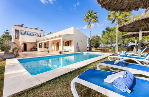 Es Palmer Villa | Quiet location with pool - Villa Ses Oliveres de Es Trenc