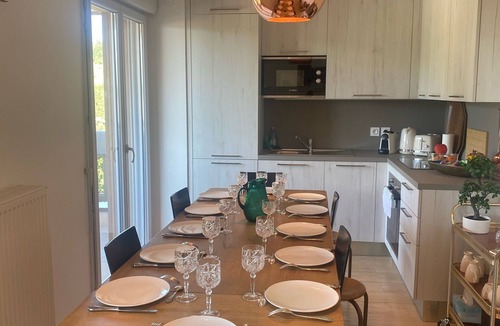 Peone Apartment | Quiet, luxury, south-facing terrace 100m from the slopes