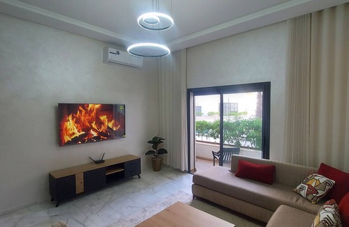 Ain Harrouda Apartment | Quiet, Modern Studio Apartment in Zenata with Pool View