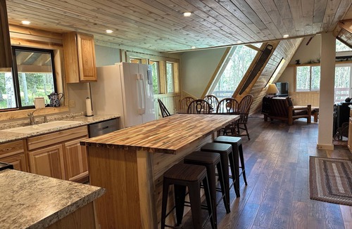 Cimarron House | Quiet mountain escape with great views.