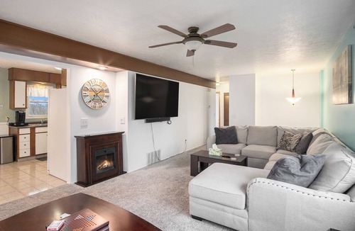 North Central Omaha House | Quiet Parkside Home with Gym & Dedicated Office. Central Location.