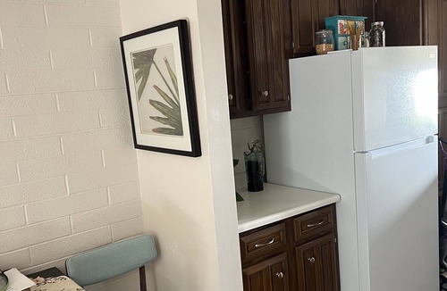 Green Valley House | Quiet peaceful end unit