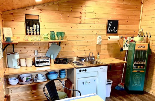 Bayfield House | Quiet, peaceful, spotless studio near Lake Superior and all Bayfield amenities.