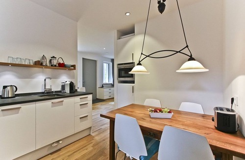 Striesen Apartment | Quiet premium vacation apartment - near the university hospital