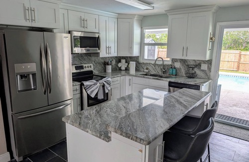 Oldsmar House | Quiet, private, pool, bbq 3br/2ba Tampa Bay Tranquility