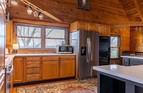 West Point Cabin | Quiet, remote cabin nestled between Louisville and Elizabethtown